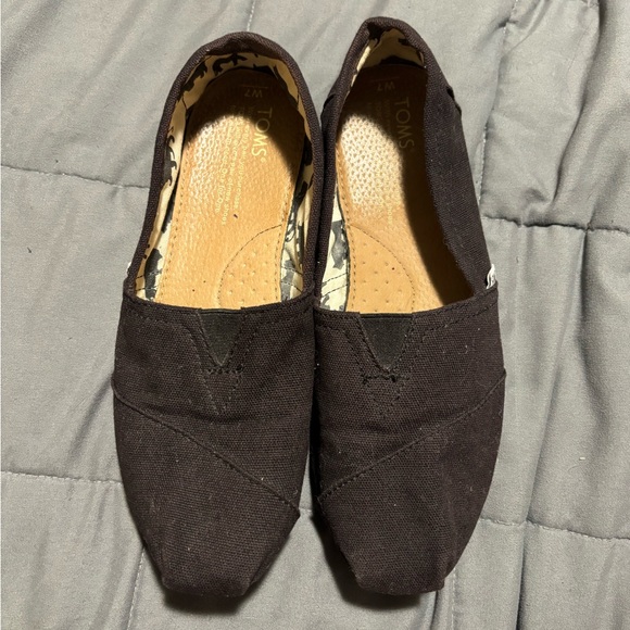 Toms Shoes - TOMS Women’s Classic Black Shoes Size 7